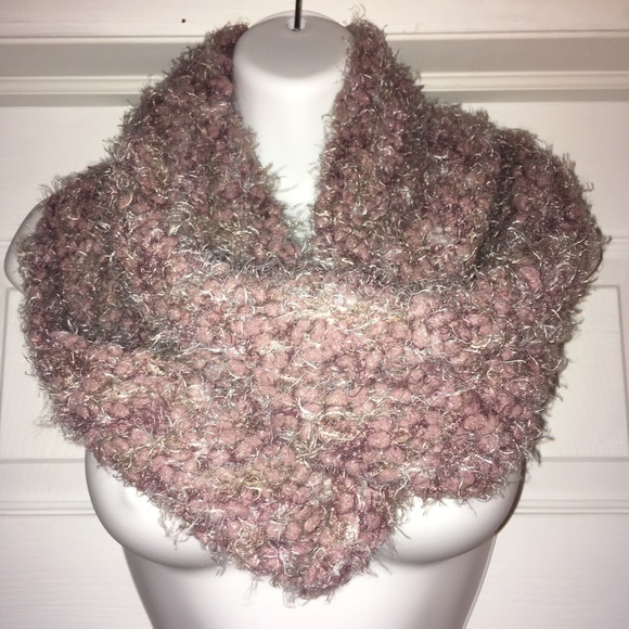 Plush Infinity Scarf - Picture 1 of 4